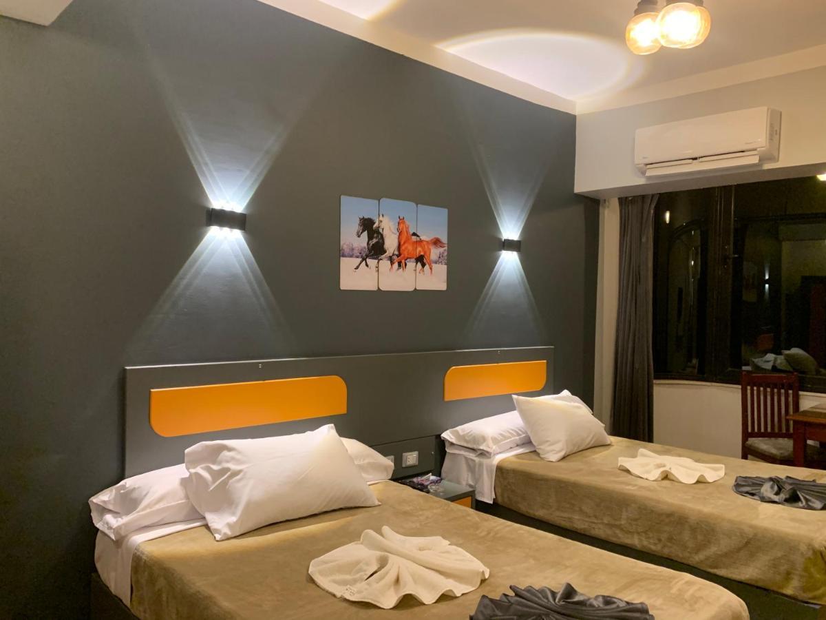 Royal Hotel Qena Exterior photo